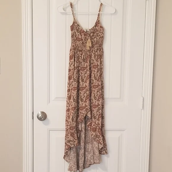 Vine and Valley v-neck spaghetti strap high low dress size Medium - Picture 1 of 10